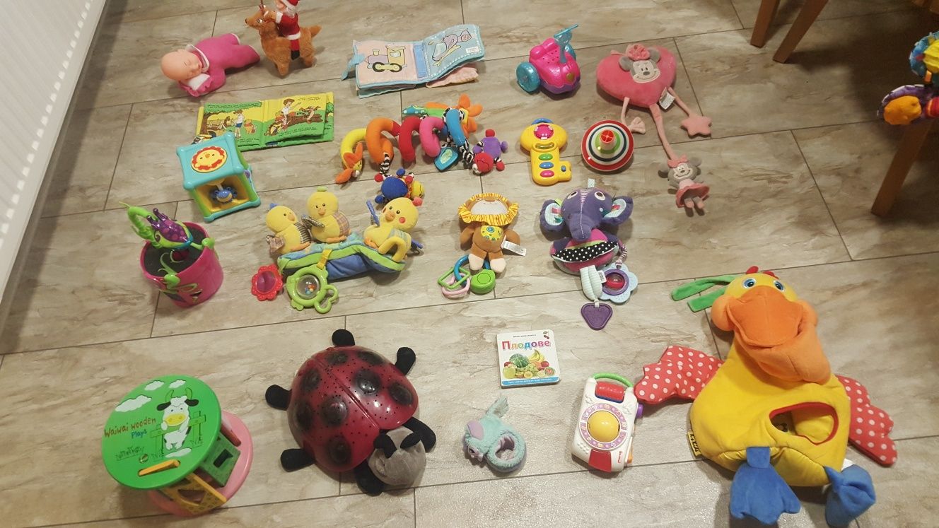 Намален на 29лв Огромен лот бебешки играчки+подаръци басейн