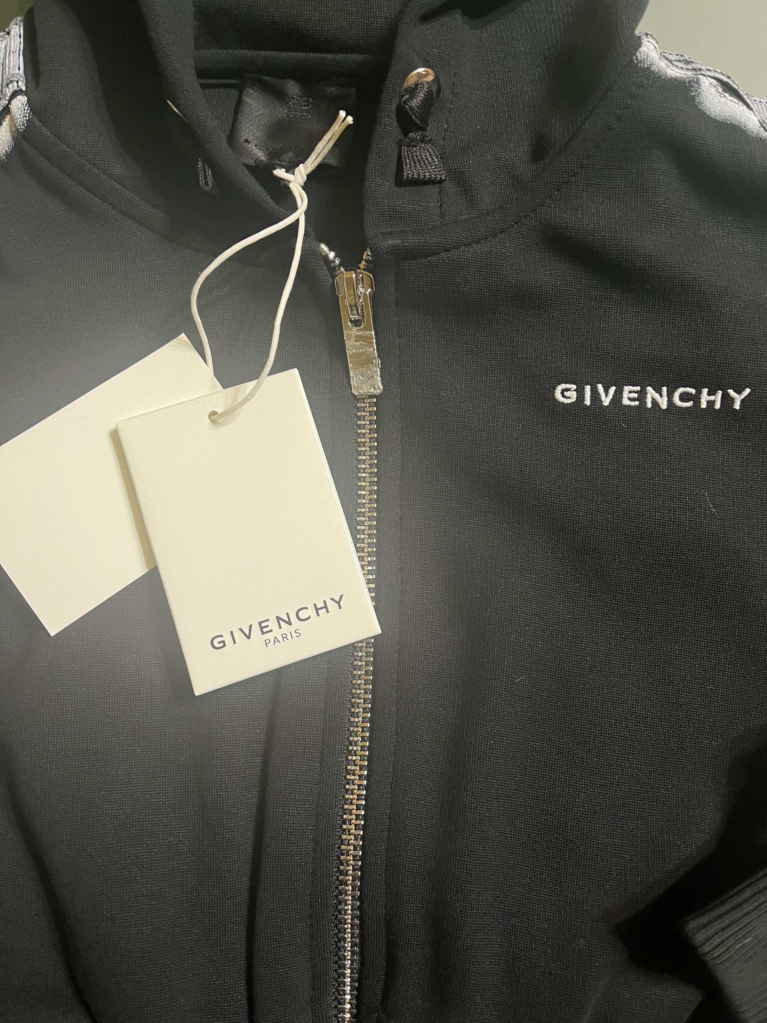 Детски суитшърт ‘Givenchy’-1бр . За 4г.