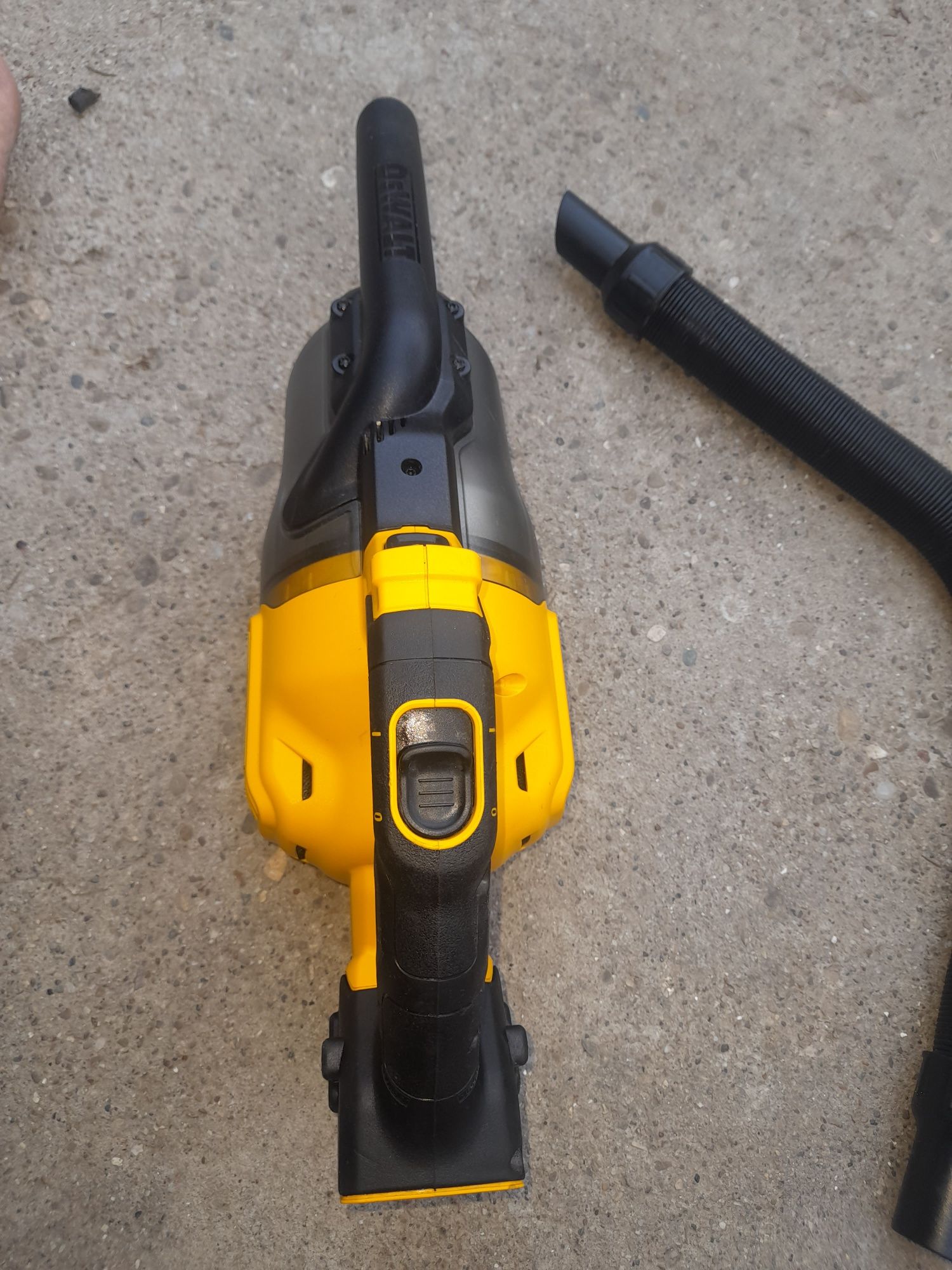 Corp original,aspirator cu acumulatori DeWALT DCV501L,ca hilti,festool