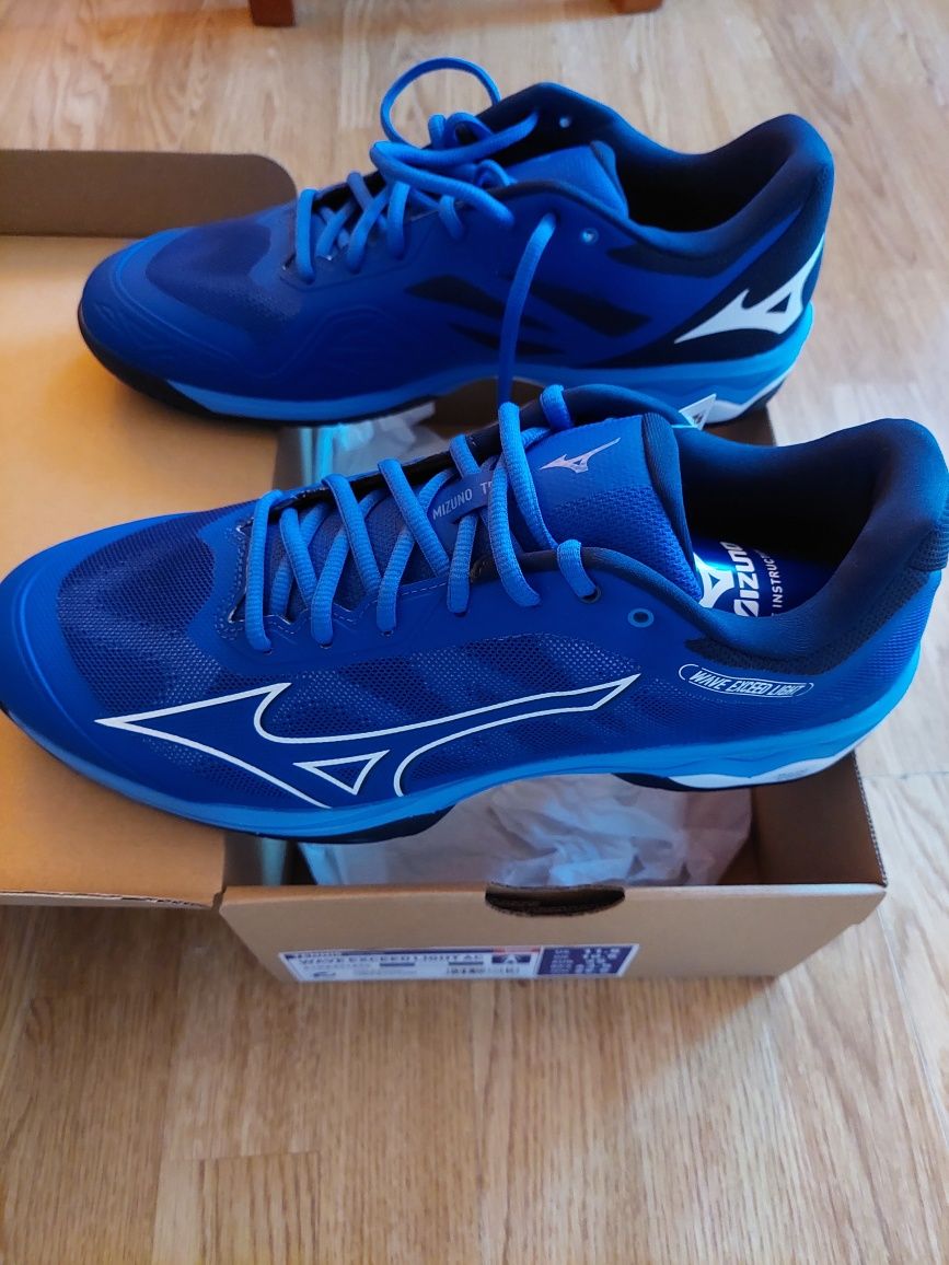 Mizuno маратонки 45(29,5 стелка) продавам