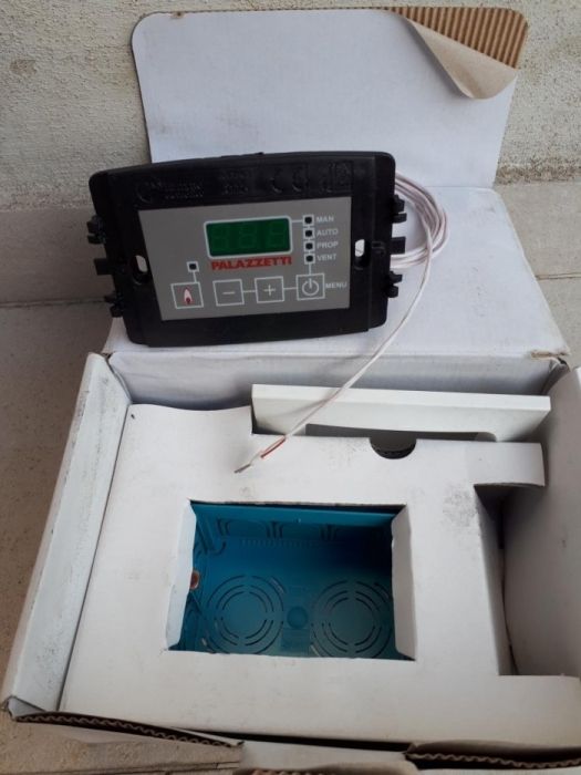 Termostat cu sonda de temperatura