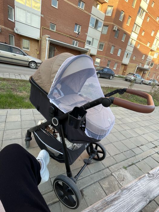 Продам новую коляску
