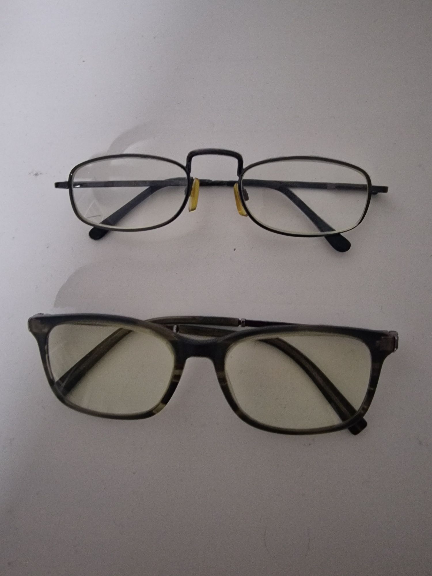 Rame de ochelari diferite firme de calitate