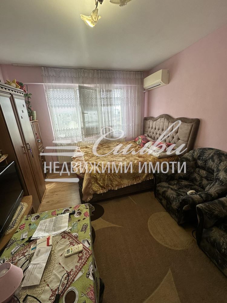 Двустаен апартамент - кв.Запад 3