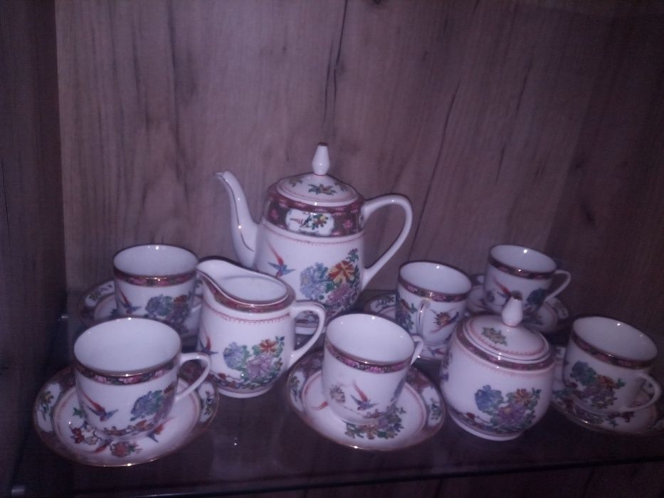 Vând serviciu porțelan chinezesc anii '70