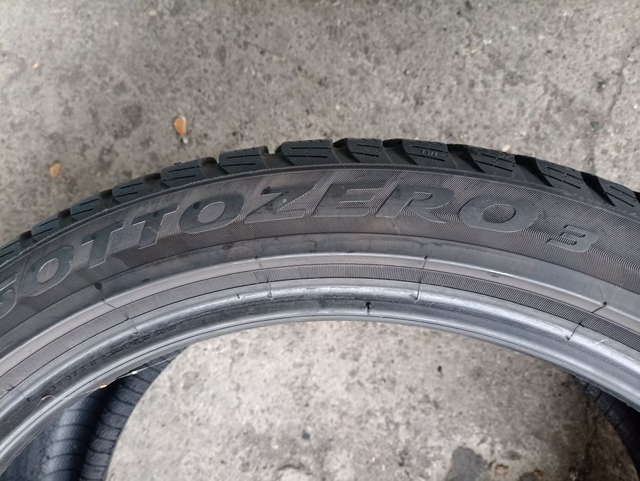 4 anvelope de iarna Pirelli 255/40 R20 dot 3819
