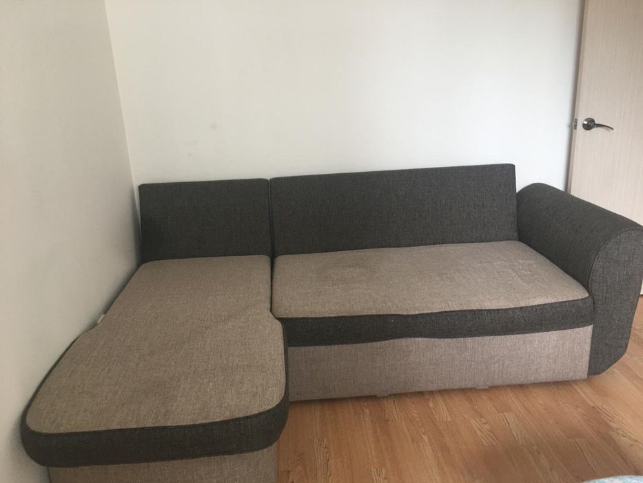 Мягкий уголок диван