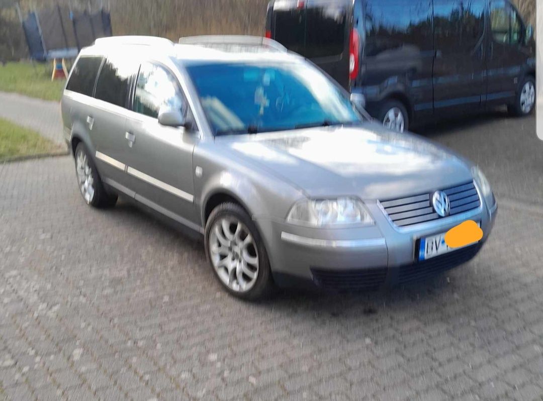 Vând Passat b5.5 motor de 1.9