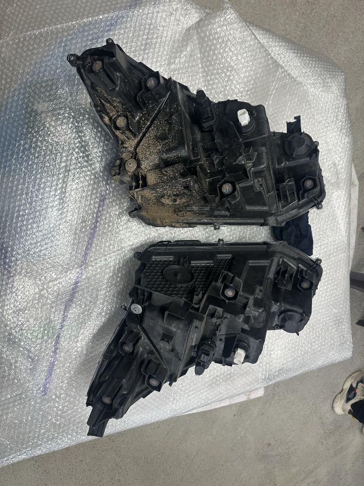 Faruri full led toyota yaris cross.