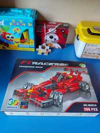 Lego3d ,206 piese piese plastic. Ideal pentru băieței.   180RON!