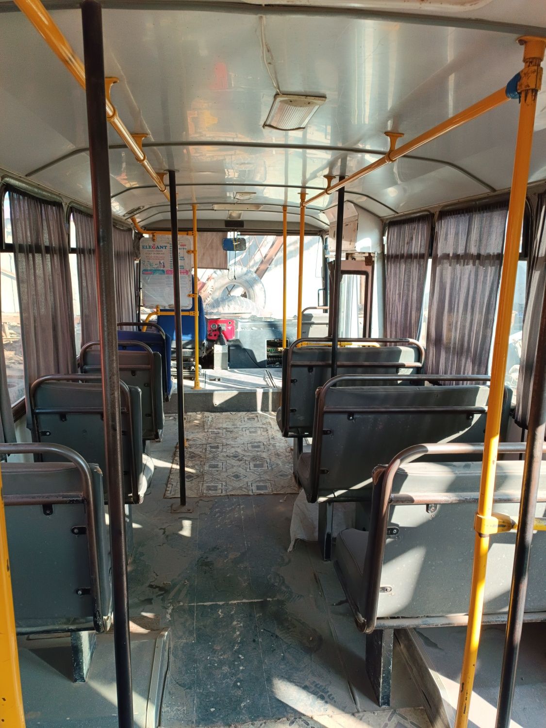 Avtobus kuzov NP37