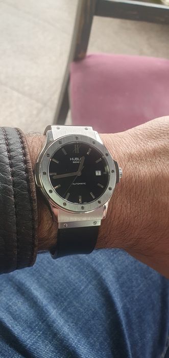 Hublot Classic Fussion schimb Rolex, Omega, Breitling