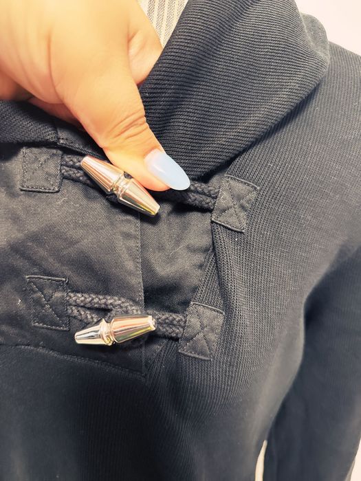 Pantaloni plus geanta