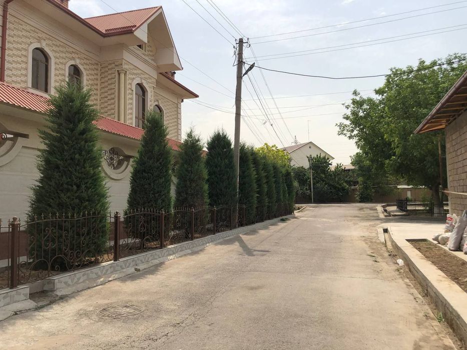 Yunsobod 10 kivartilda uchaska sotiladi 6sutu 270000$min