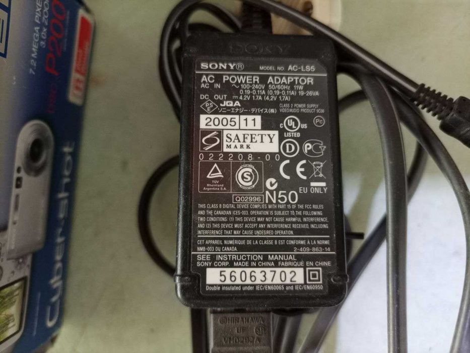 Продам фотокамеру Soni P-200 оригинал со всеми документами