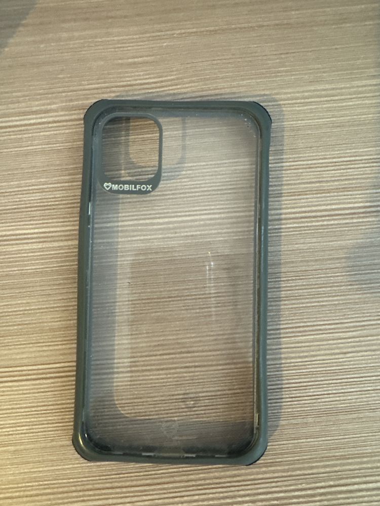 Iphone 11  black