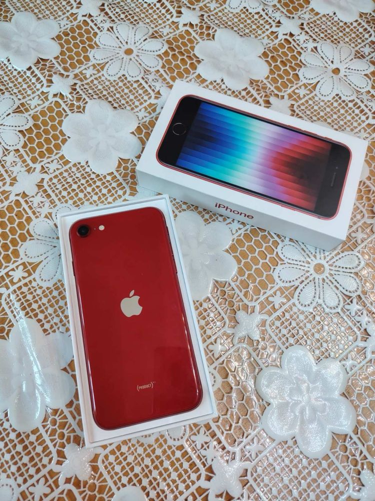Iphone SE 3  (2022) два броя