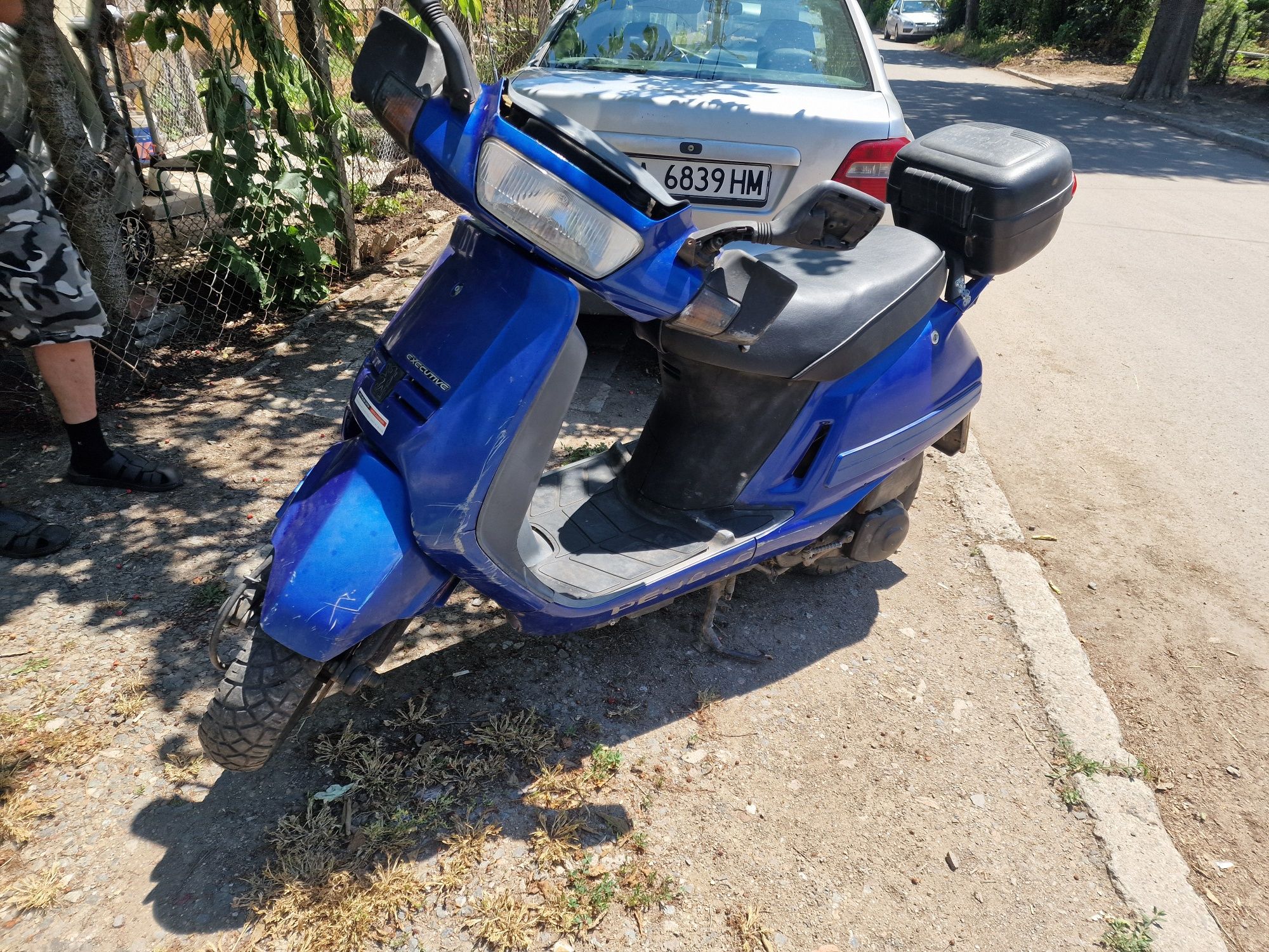 Скутер Peugeot 125 с регистрация