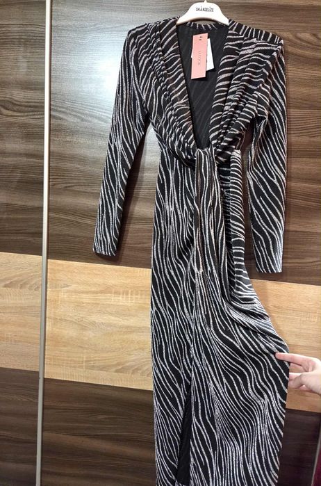 Елегантна нова рокля La look italy