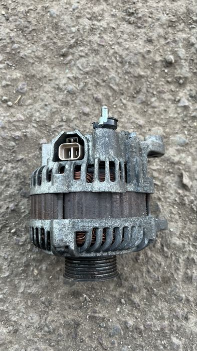 Генератор INFINITI FX45 G35 nissan Skyline генератор Скайлайн