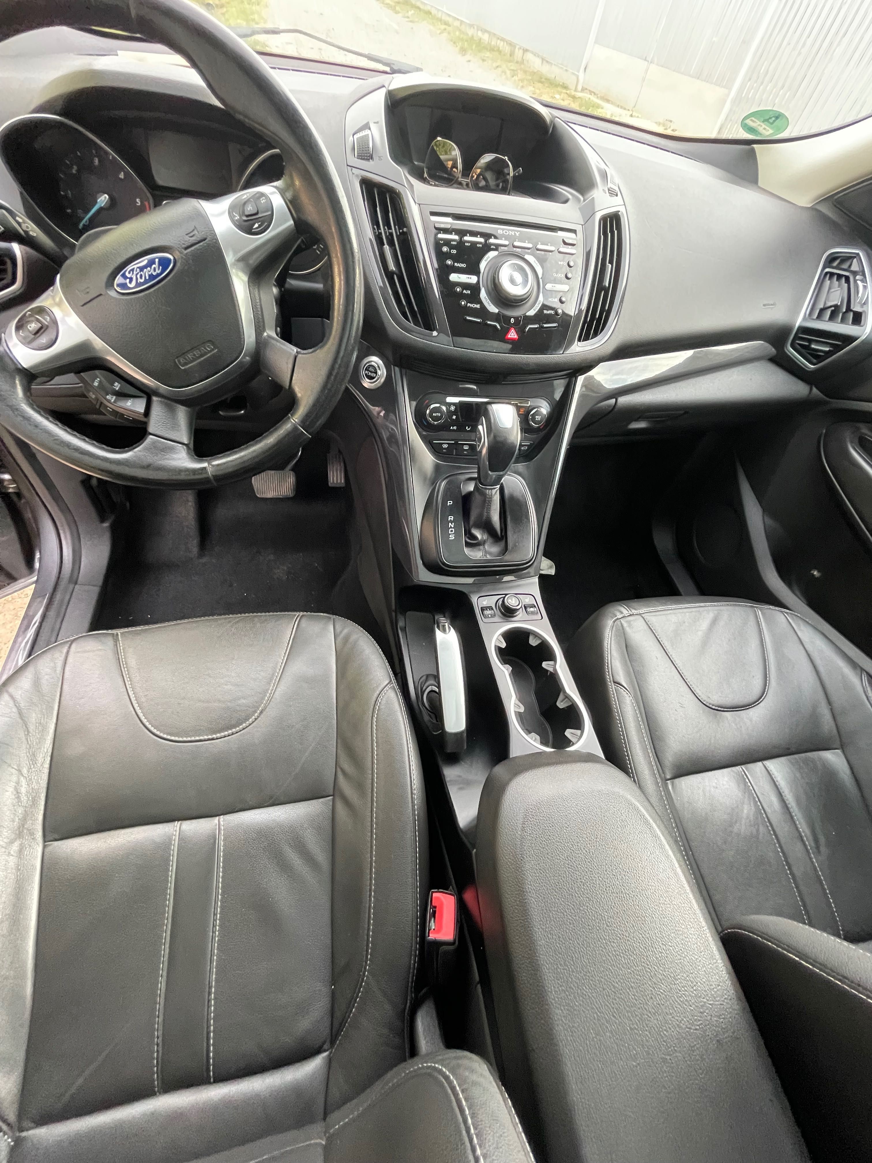 Ford Kuga 2013 ,