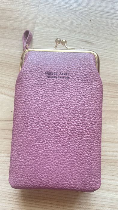 Дамско портмоне ново топ състояние