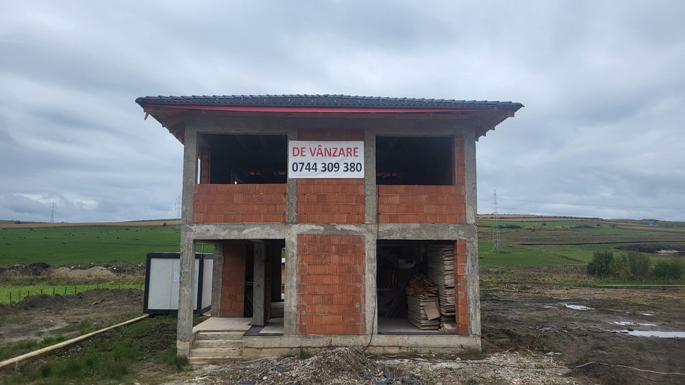 Casa de vanzare chinteni