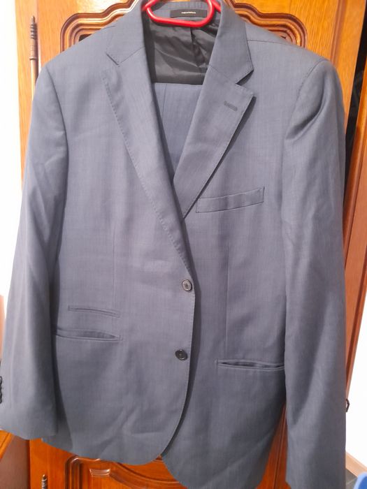 Costum barbatesc de inalta calitate