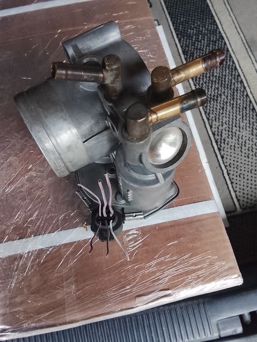 Продам дроссельную заслонку от семейство VAG 25 тыс.тенге