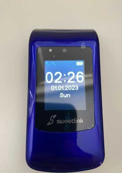 Мобилен телефон SweetLink  ,големи клавиши , SOS бутон, две SIM карти