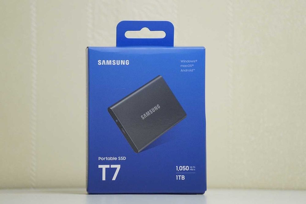 Внешний SSD Samsung T7 1TB [2024]