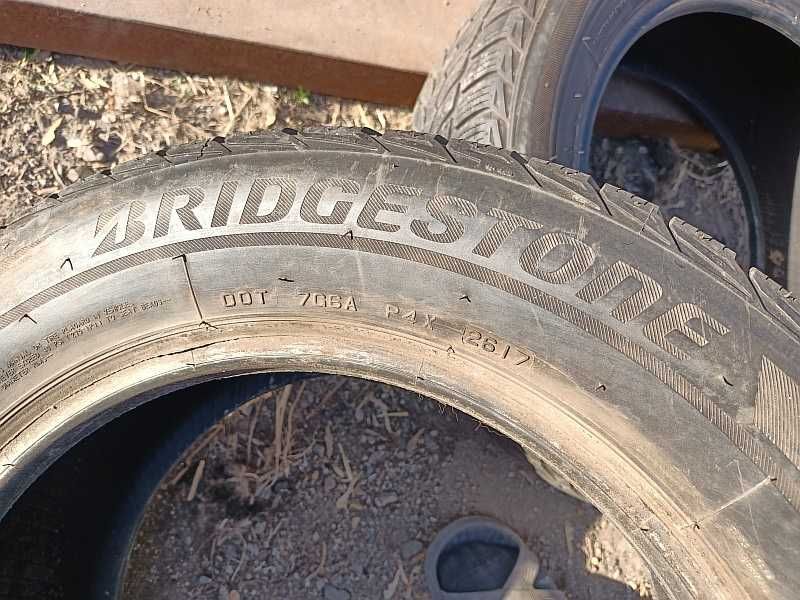 Шины 225/55 R16 - "Bridgestone Blizzak LM-32" (Польша), зимние.