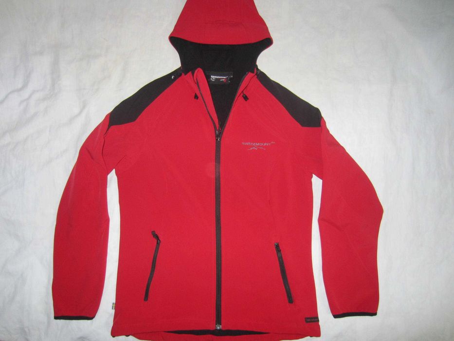 Geaca tehnica hight soft shell SwedeMount, masura 40-M, stare f.buna
