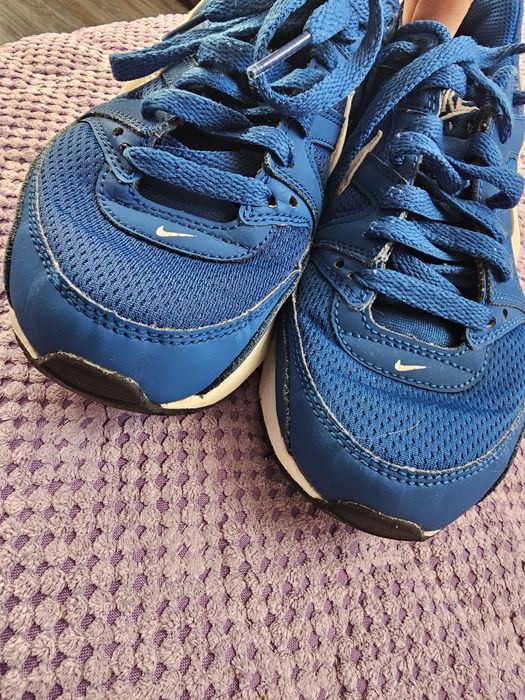 Запазени Маратонки Найк