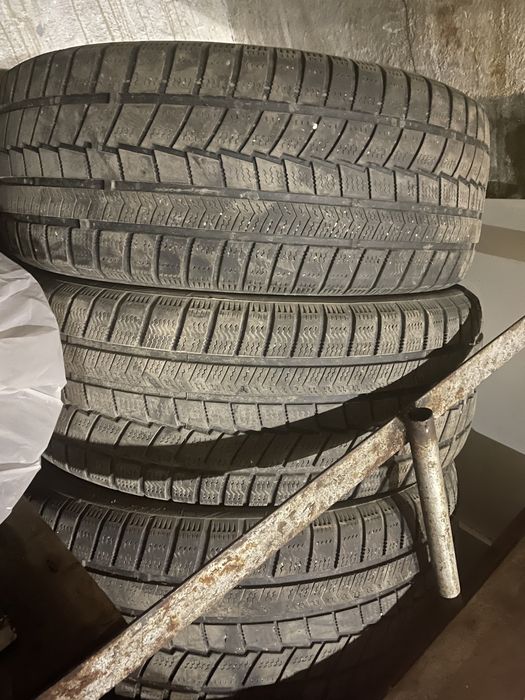 Автошины 225/55/17