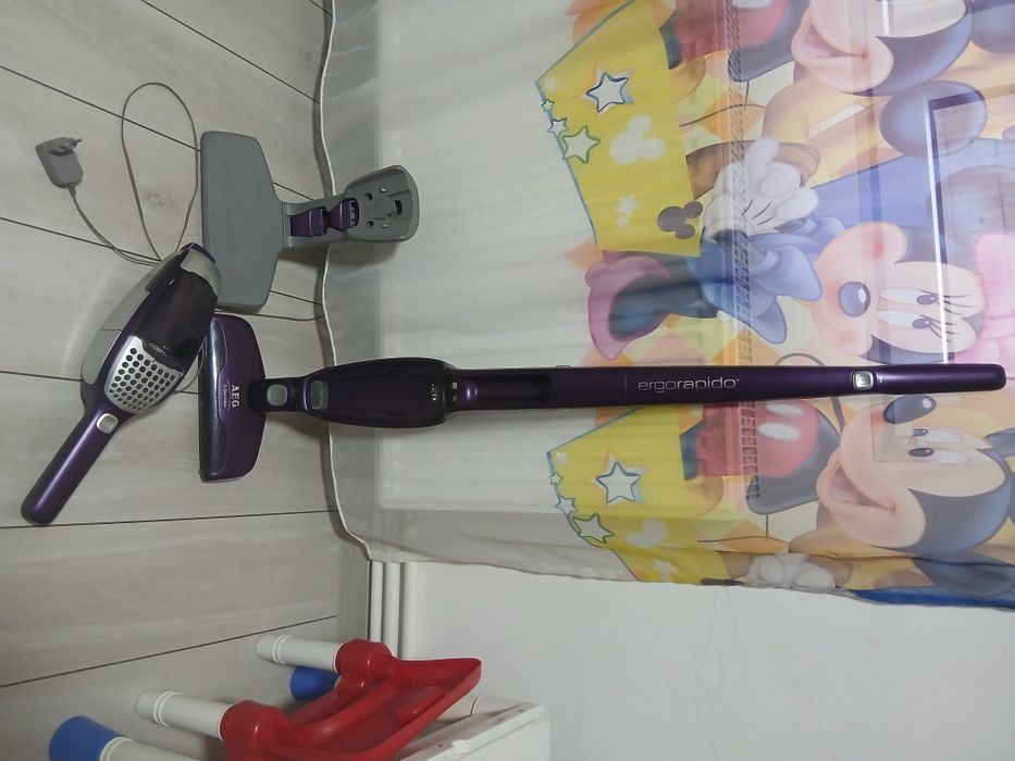 Aspirator vertical 2 in 1