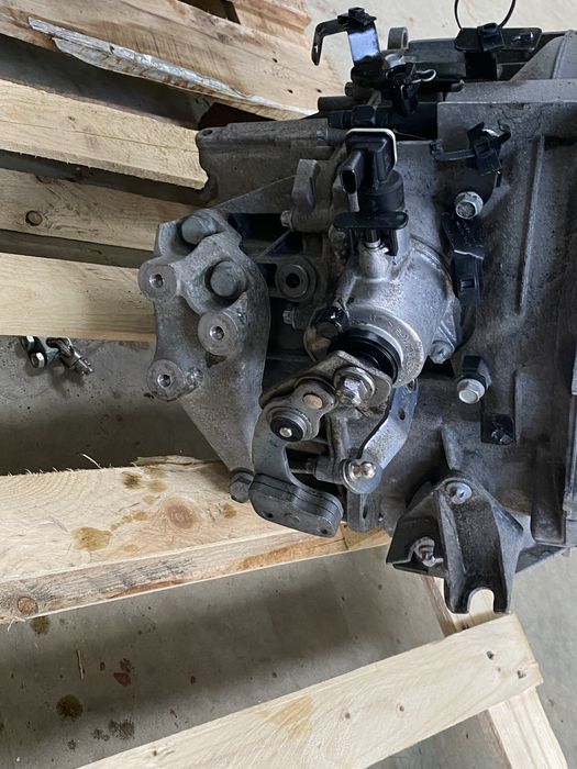 Cutie de viteze Opel Astra J 1.6 D