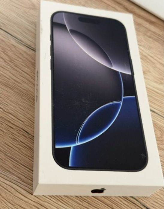 Iphone 16 pro 128gb black 2г гаранция