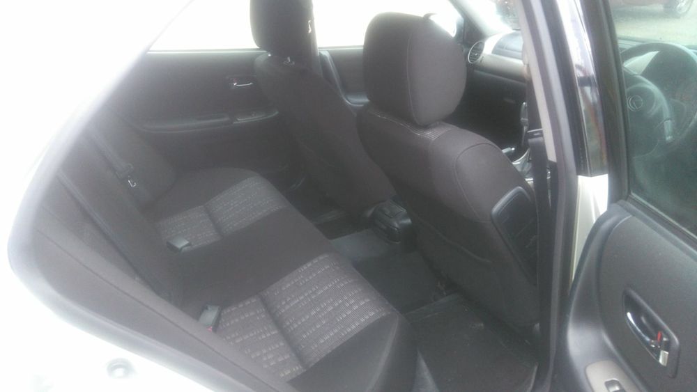 Lexus is 200 на части