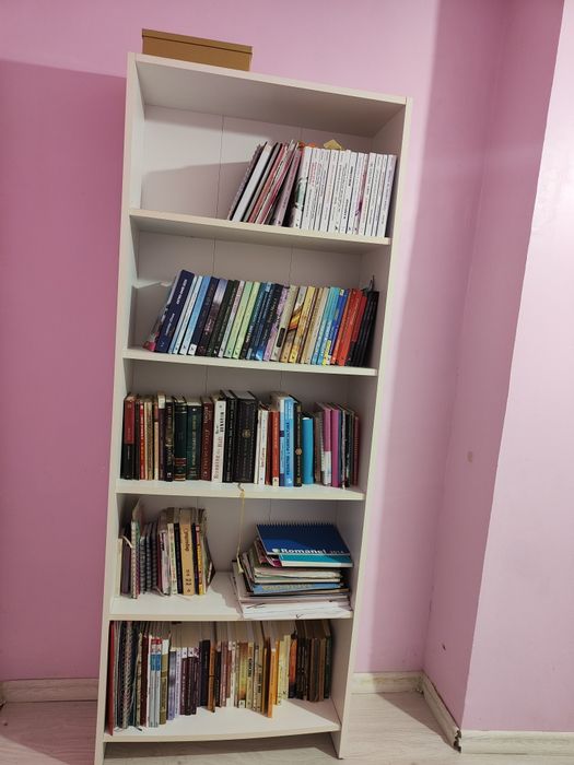 Set biblioteca jysk și cuburi ikea