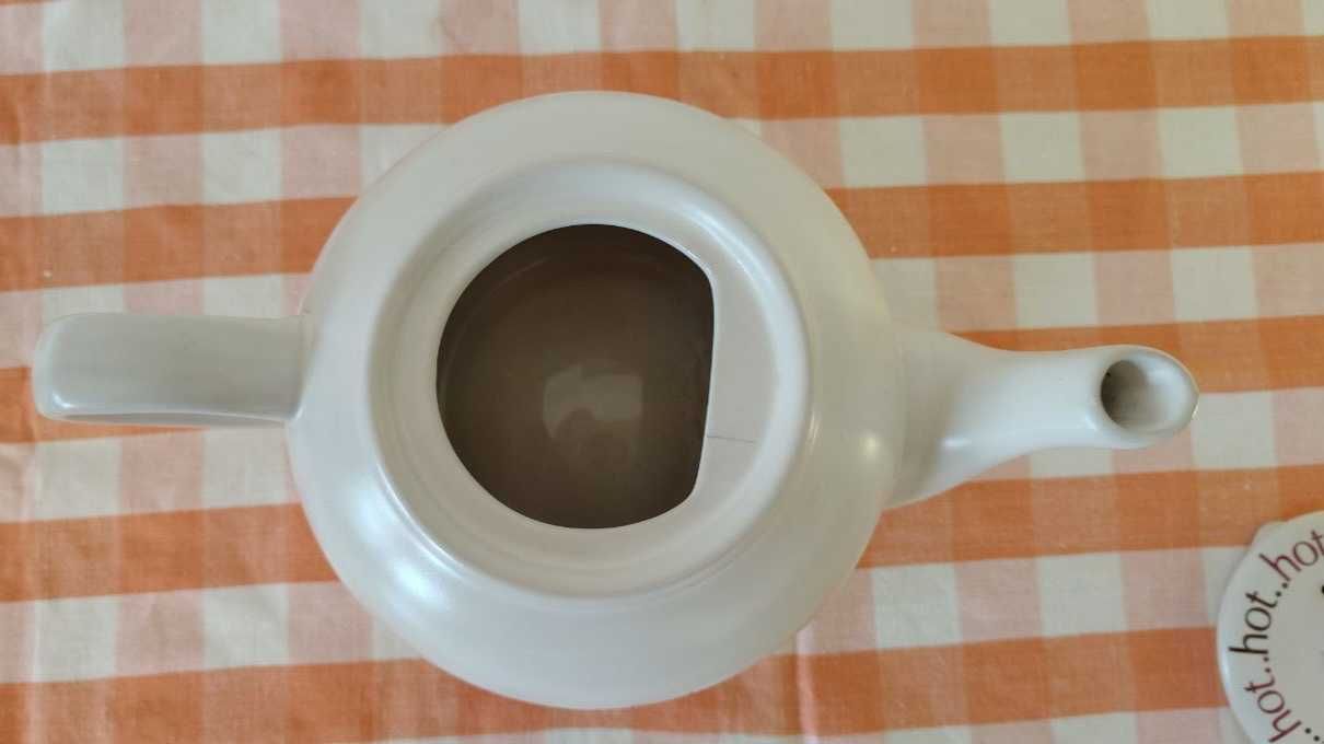 Чайник керамичен 1,2 л.
