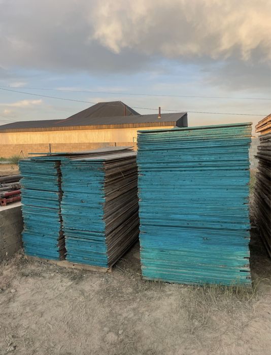 Аренда опалубки, фанера, домкрат, леса, брус, трап!