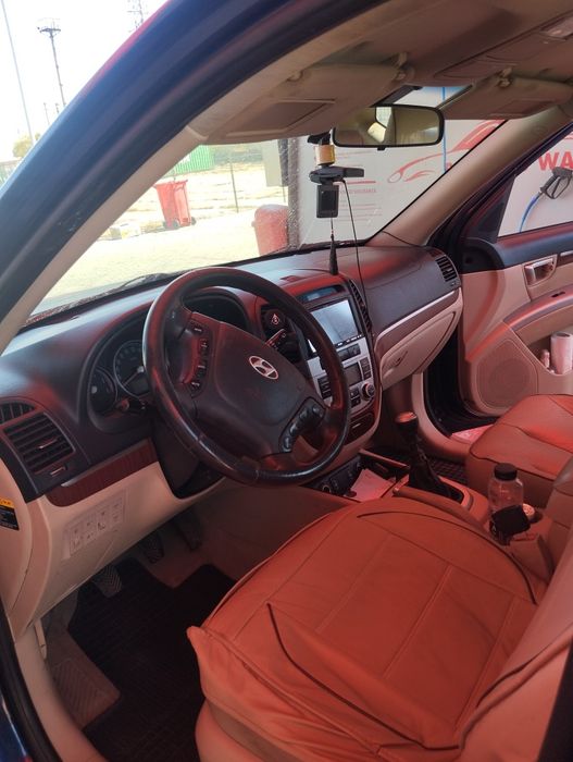 Vind /schimb Hyundai santa Fe 4x4manual