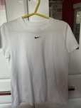 Vand tricou Nike