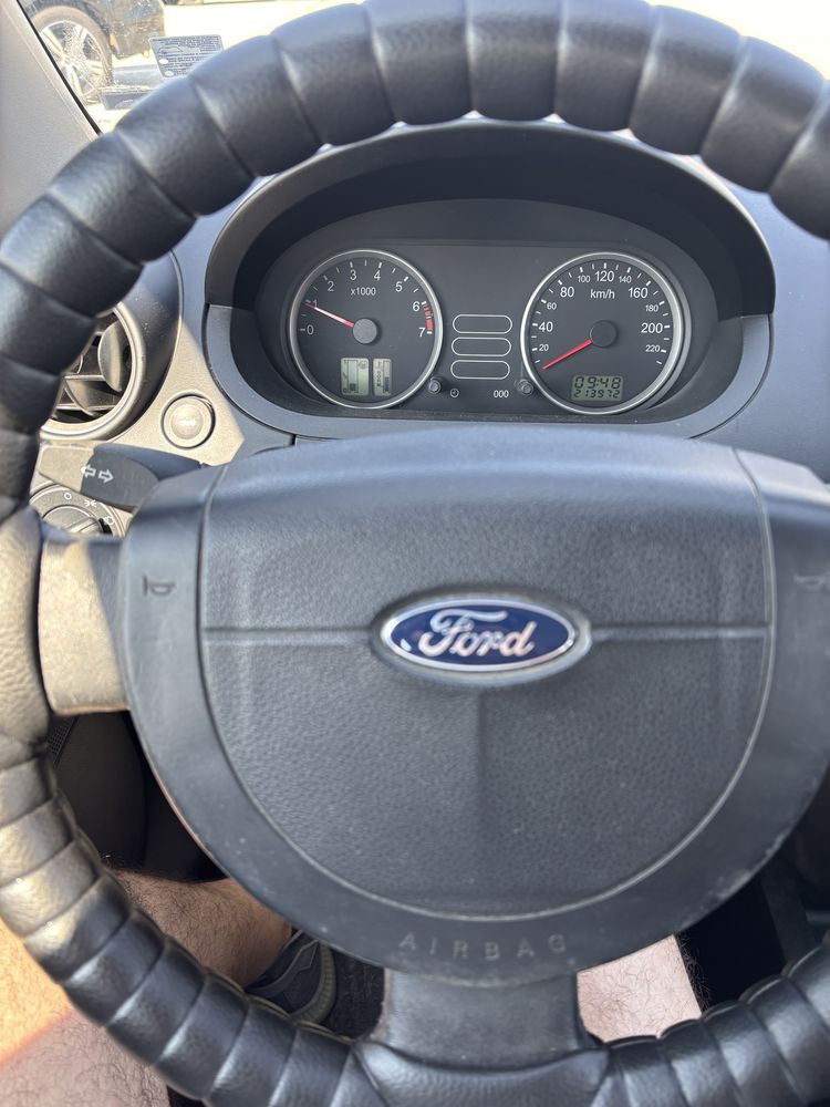 Ford Fiesta газ/бензин