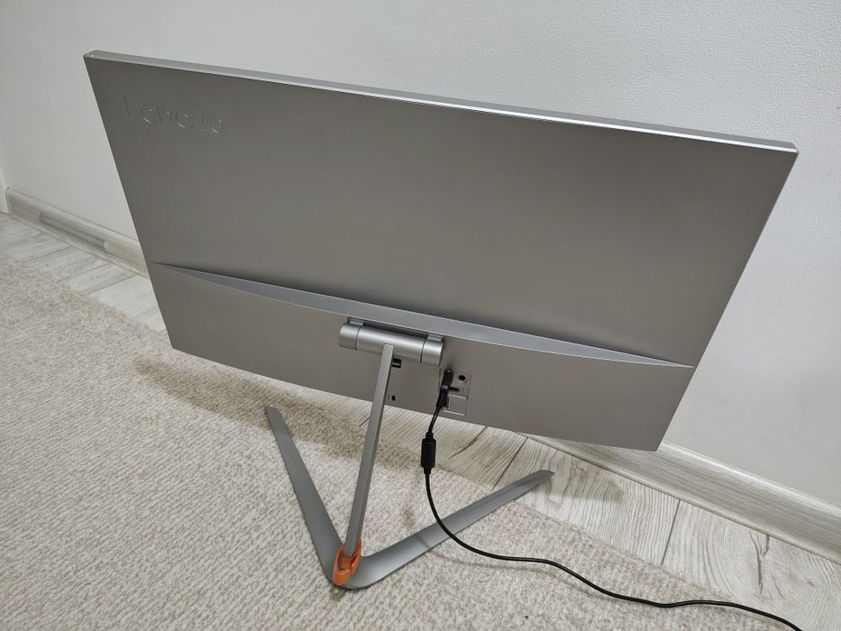 Monitor LED IPS Lenovo 24" QHD