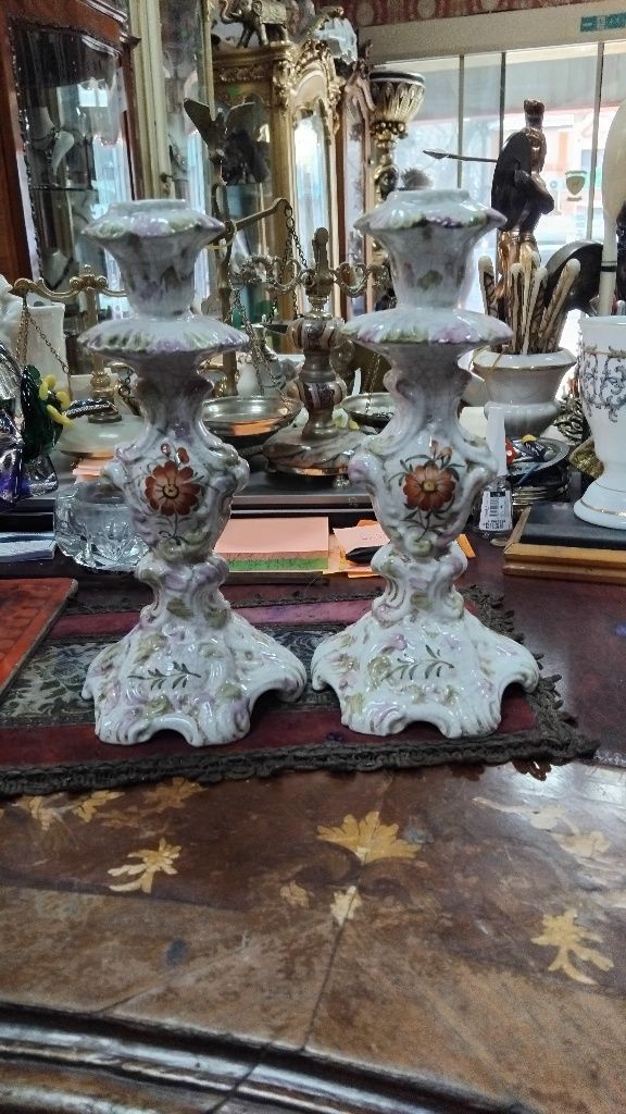 Италиански порцеланови свещници!