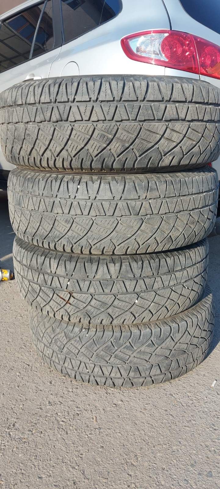 Гуми MICHELIN 235/60/18