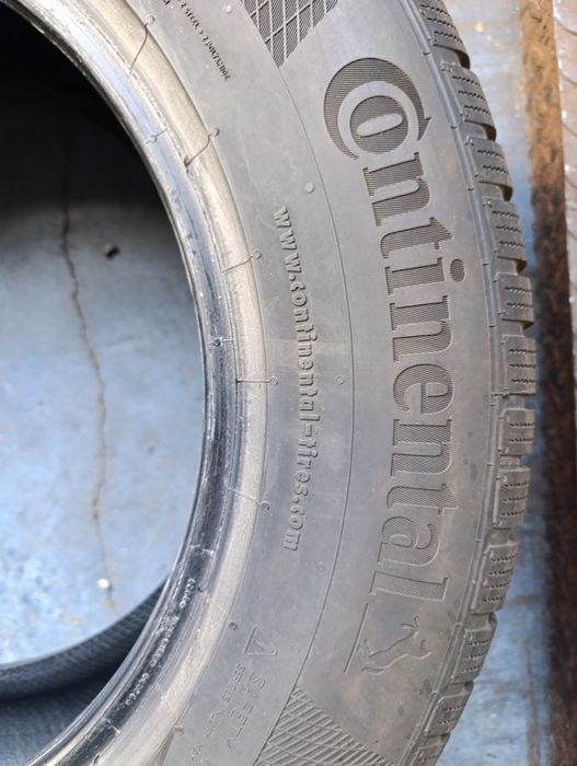 Anvelope de iarnă 215 65 16 Continental