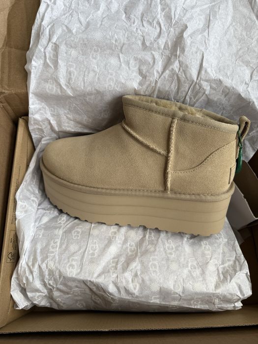 Ugg classic ultra mini platform